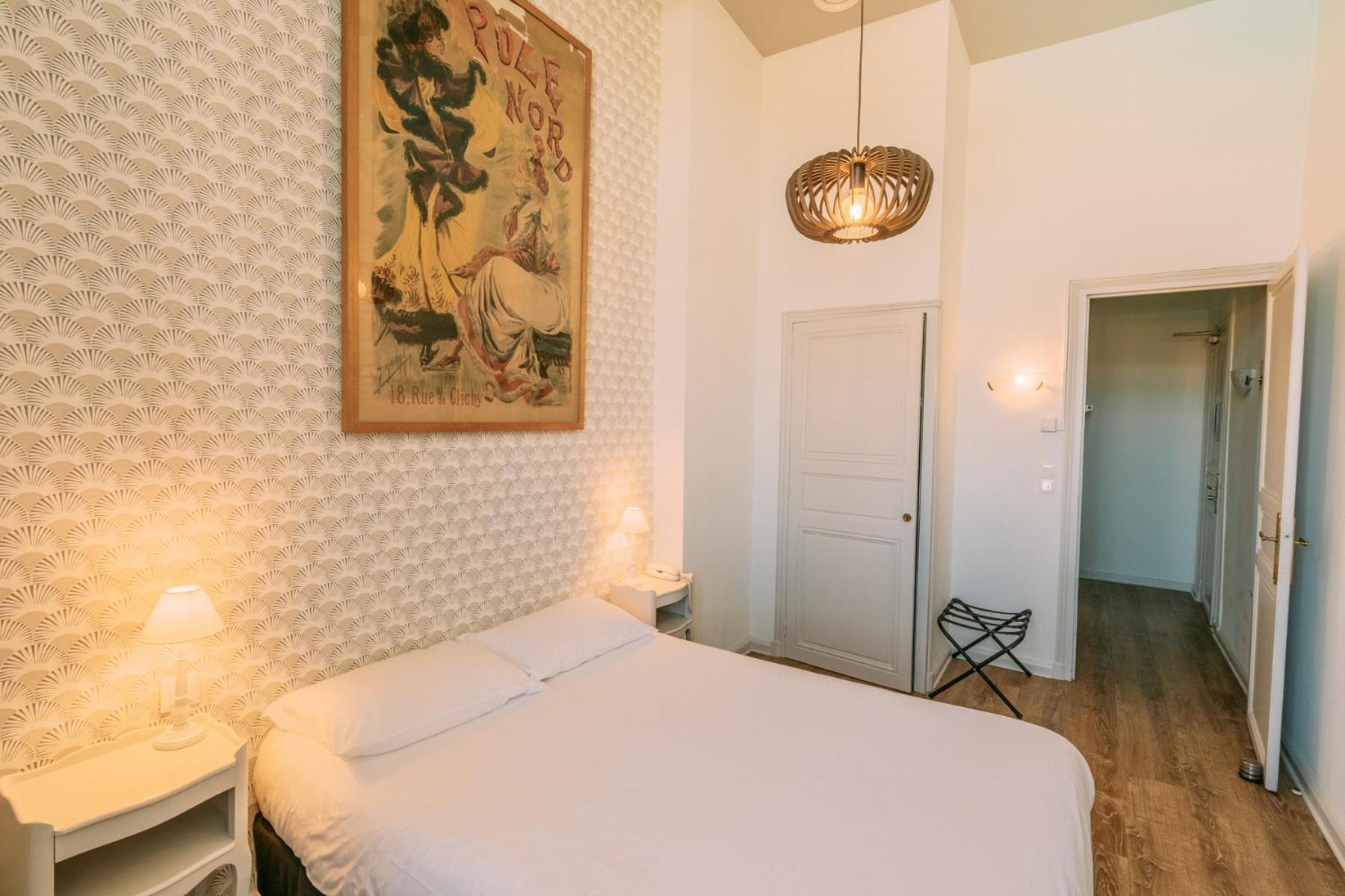 Les Trois Lys Hotel คอนโดม ภายนอก รูปภาพ
