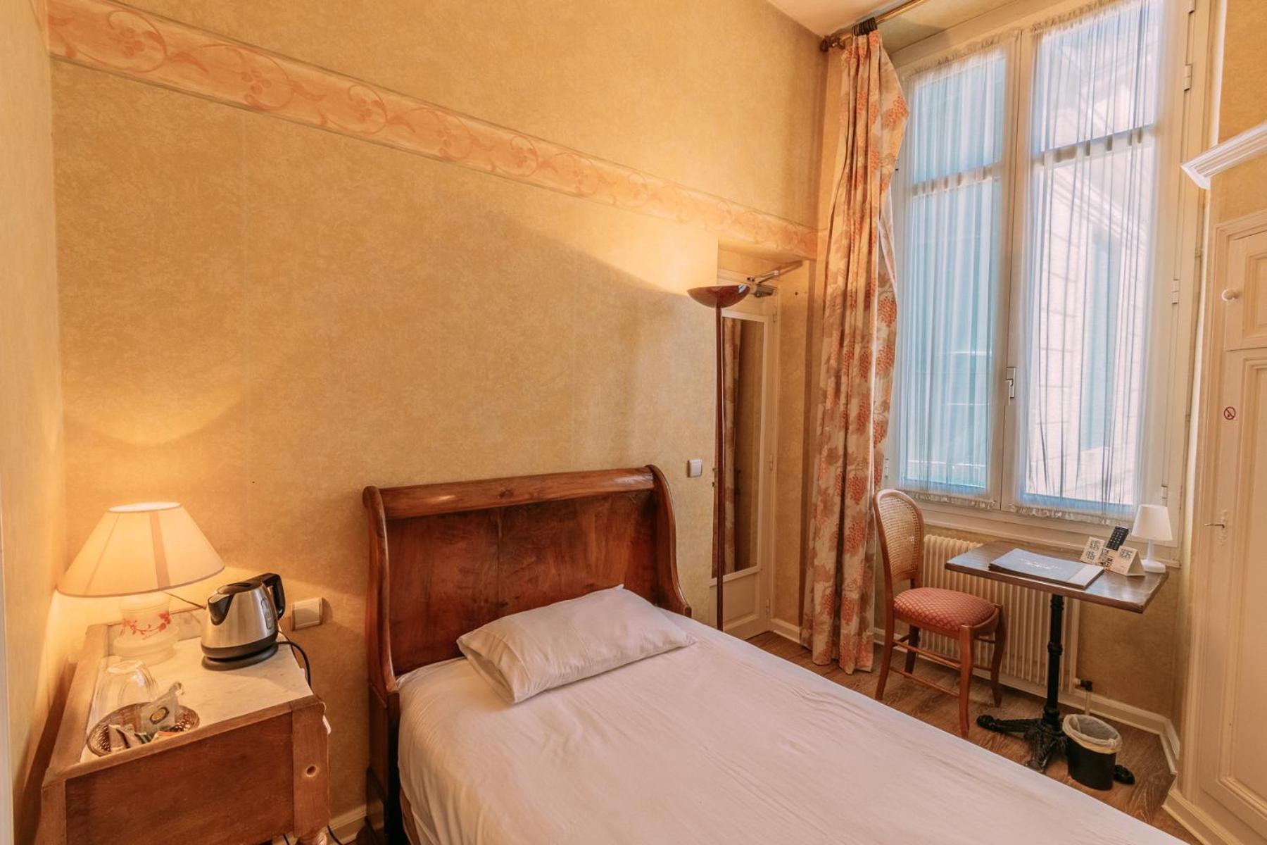 Les Trois Lys Hotel คอนโดม ภายนอก รูปภาพ