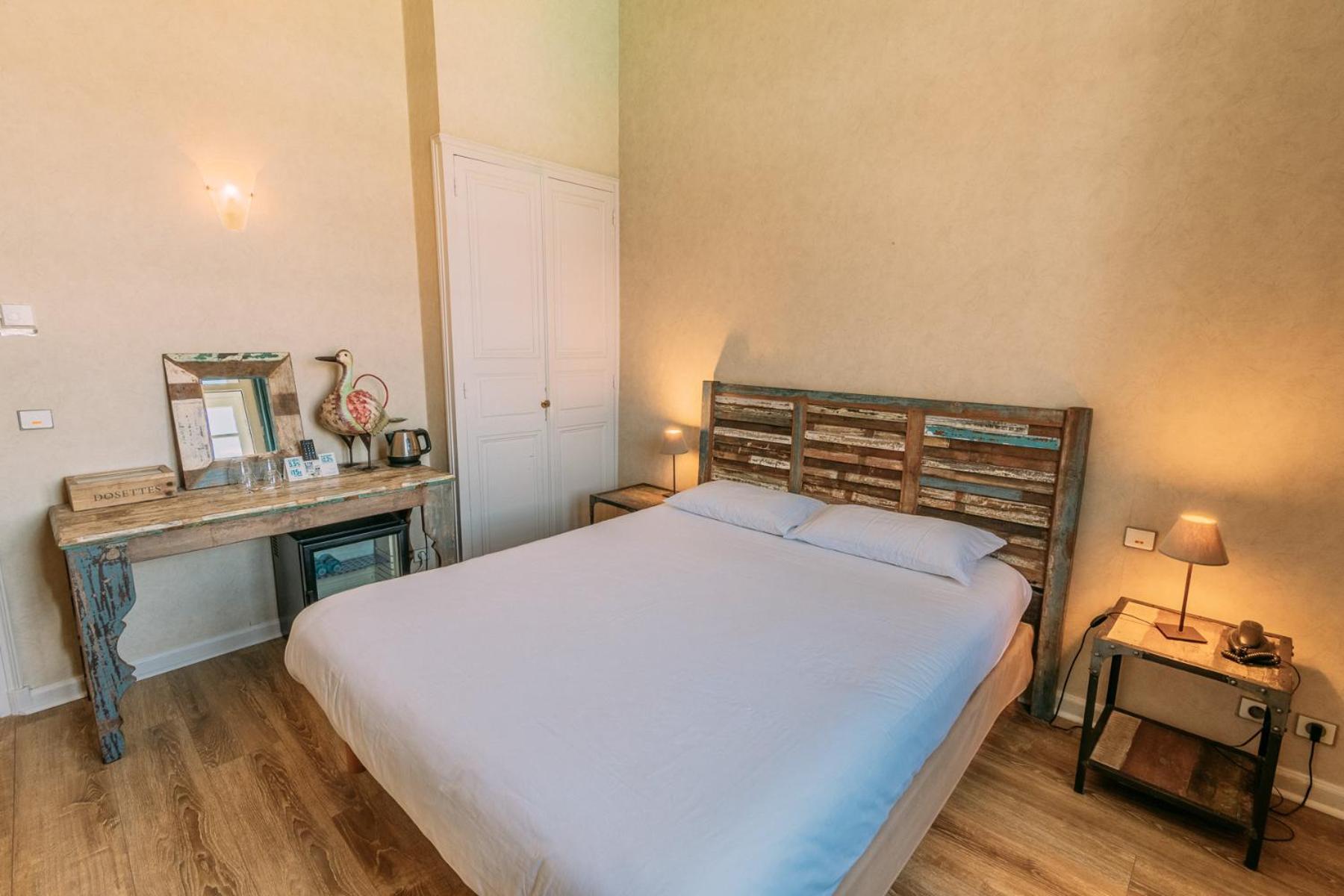 Les Trois Lys Hotel คอนโดม ภายนอก รูปภาพ