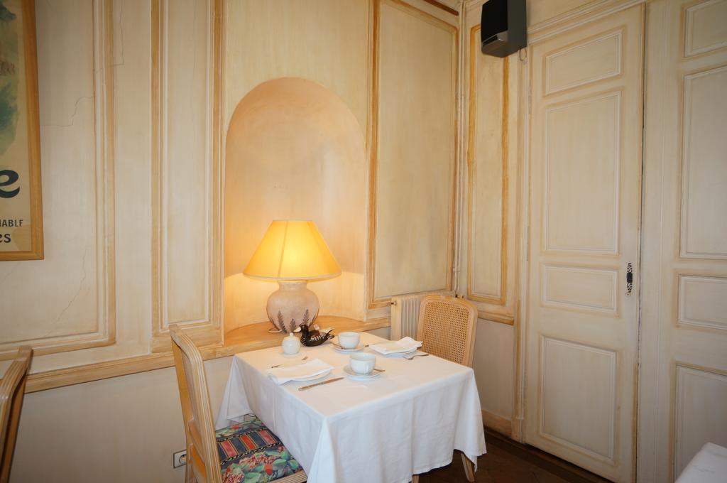 Les Trois Lys Hotel คอนโดม ภายนอก รูปภาพ